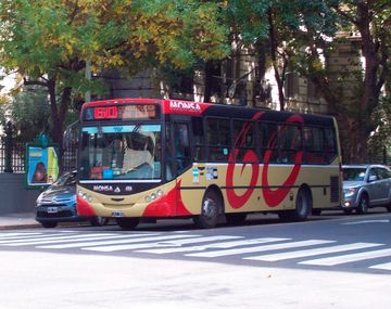 Levantaron el paro total en la línea 60 en rechazo a la reducción de ramales