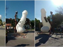 El muñeco de El Negro de Whatsapp con su pene restituido El muñeco de El Negro de Whatsapp con su pene restituido