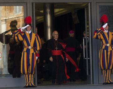 El Sínodo de obispos propone amparar a los homosexuales y divorciados