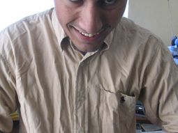 Se celebra hoy el Día de la Camisa Arrugada en Argentina