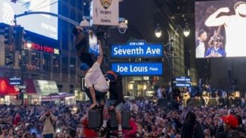 asi fueron los festejos de los knicks en nueva york luego de salir campeones en la nba asi fueron los festejos de los knicks en nueva york luego de salir campeones en la nba