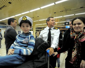 Vamos a volver para traer de vuelta a la Fragata Libertad