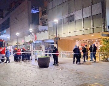 El incendio en un edificio en Córdoba dejó cuatro muertos.