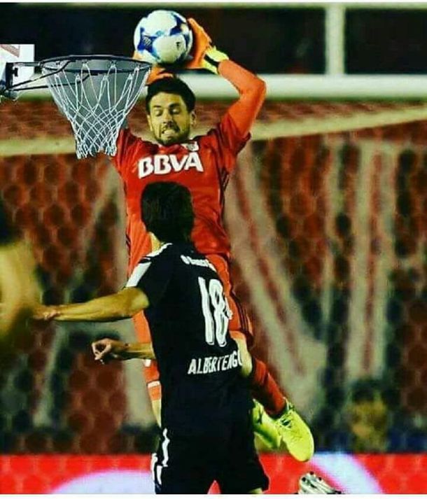 Los mejores memes por la expulsión de Lux