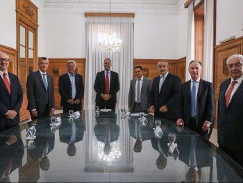 Tras reunirse con Adorni, el titular de la CAC admitió que algunos van a quedar en el camino Tras reunirse con Adorni, el titular de la CAC admitió que algunos van a quedar en el camino