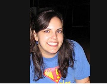 Llegaron a clases y hallaron a la profesora ahorcada en el aula