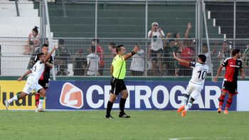 san martin se hizo fuerte en san juan y le gano a newell´s