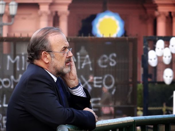 El ex diputado Amadeo impulsa un sol para el juez Bonadio
