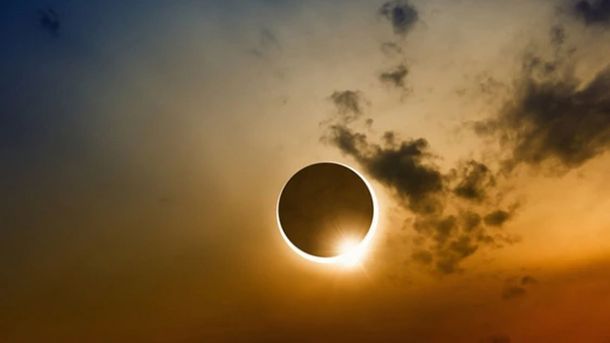 Autorizan el ingreso de extranjeros a Río Negro y Neuquén para ver el eclipse solar total desde Argentina