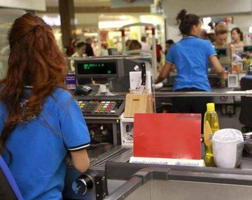 Comercio reabrió su paritaria y logró un aumento del 42%