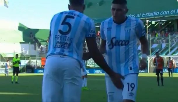 Freitas manoseó a Barbona cuando lo reemplazaba