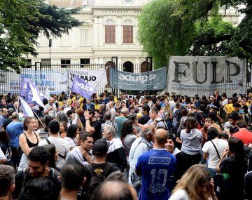 Aluvión estudiantil por la nueva Marcha Federal Universitaria en Constitución