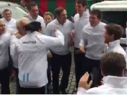 el equipo argentino de copa davis revoluciono bruselas con cumbia y el himno el equipo argentino de copa davis revoluciono bruselas con cumbia y el himno