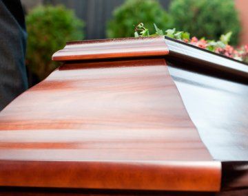 Suspenden funeral porque el muerto se movió en el ataúd