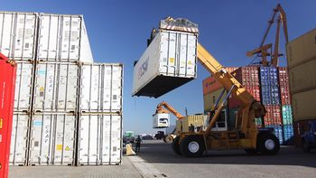 el efecto argentina produce el primer cierre de una industria por la deuda de importadores el efecto argentina produce el primer cierre de una industria por la deuda de importadores