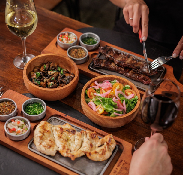 Bodegón: está en Buenos Aires y ofrece el mejor pollo a las brasas a buen precio