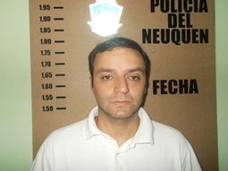 intensa busqueda del preso que escapo en un mueble intensa busqueda del preso que escapo en un mueble