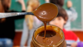 un docente le unto dulce de leche en la cara a un alumno porque se porto mal un docente le unto dulce de leche en la cara a un alumno porque se porto mal