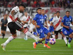 River le ganó a Unión en el Monumental y se aseguró la punta de la Liga Profesional