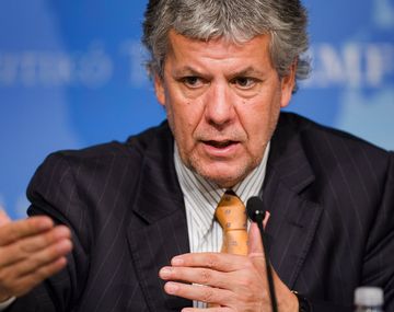 Un directivo del FMI renuncia para dedicarse a la televisión