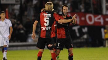newells goleo a nacional de montevideo en rosario