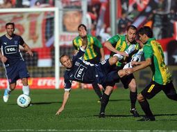 el rojo se durmio y aldosivi le nego su primer triunfo el rojo se durmio y aldosivi le nego su primer triunfo