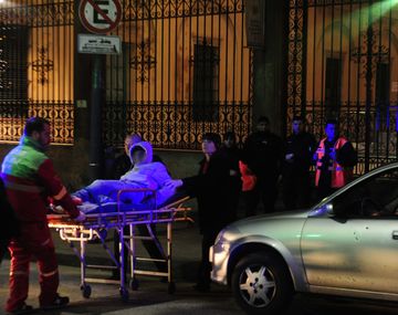 Un menor fue baleado tras intentar robarle el auto a policías de civil