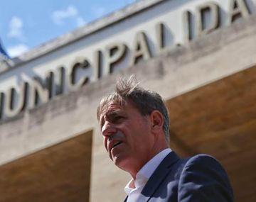 Le robaron las zapatillas al intendente de Santa Fe