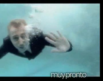 El salto de Marley en Celebrity Splash!