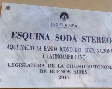 Nueva placa de Soda Stereo en Ciudad de Buenos Aires - Crédito: @LegisCABA