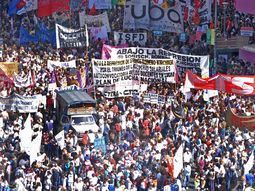 la cta y el partido obrero marchan por el consejo del salario la cta y el partido obrero marchan por el consejo del salario