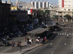 ¿Qué gremios adhieren y cuáles no al paro convocado para mañana?