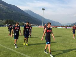 el equipo del pipita higuain entrena con un drone el equipo del pipita higuain entrena con un drone