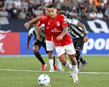 Estudiantes cayó con Botafogo en Brasil