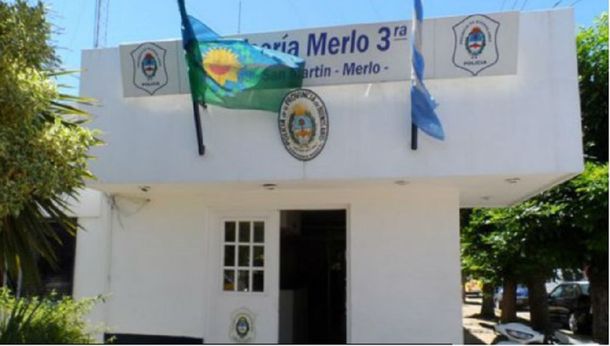 Investigan si un hombre murió por asfixia erótica en Merlo