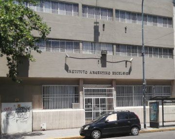 Amenaza de bomba en un colegio de Caballito