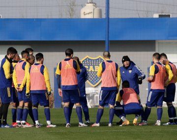 Boca goleó a Atlético Tucumán en el primer amistoso de la temporada