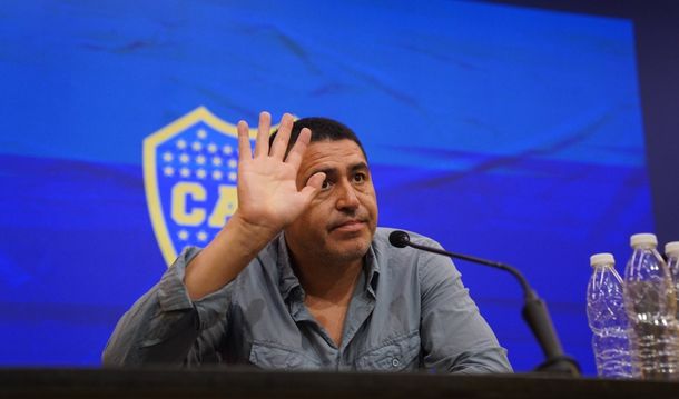 Juan Román Riquelme les pidió disculpas a los hinchas de Boca por el mal momento: Nos duele