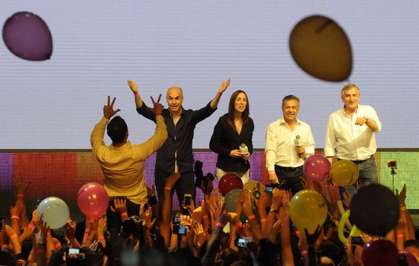 Cambiemos ya festeja: El pueblo ha definido que el próximo presidente es Macri