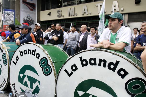 Acusan a Moyano de ser funcional a enemigos de los trabajadores