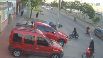 isidro casanova: un policia de civil se resistio a un robo y baleo a un motochorro isidro casanova: un policia de civil se resistio a un robo y baleo a un motochorro