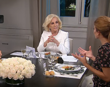Juliana Awada y Mirtha se cruzaron en vivo