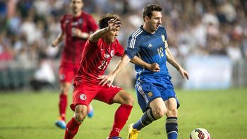 nos estamos adaptando a lo que quiere el tata, afirmo messi tras la goleada nos estamos adaptando a lo que quiere el tata, afirmo messi tras la goleada