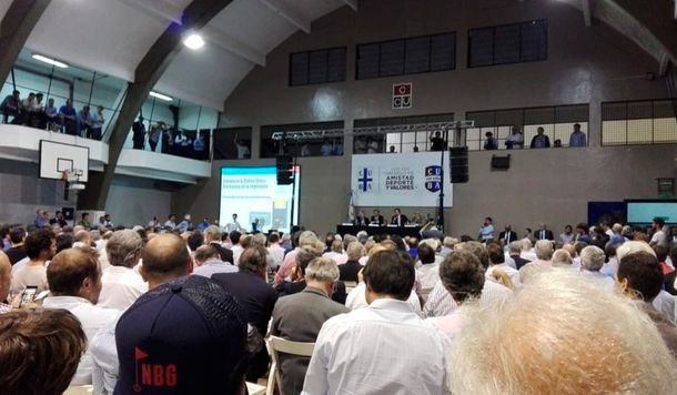 Así fue la votación en el club CUBA