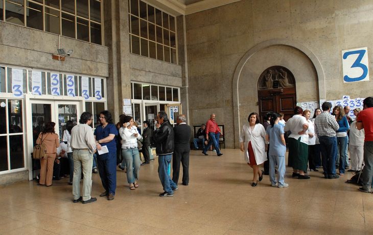 Susto en el Hospital de Clínicas: se cayó uno de sus ascensores