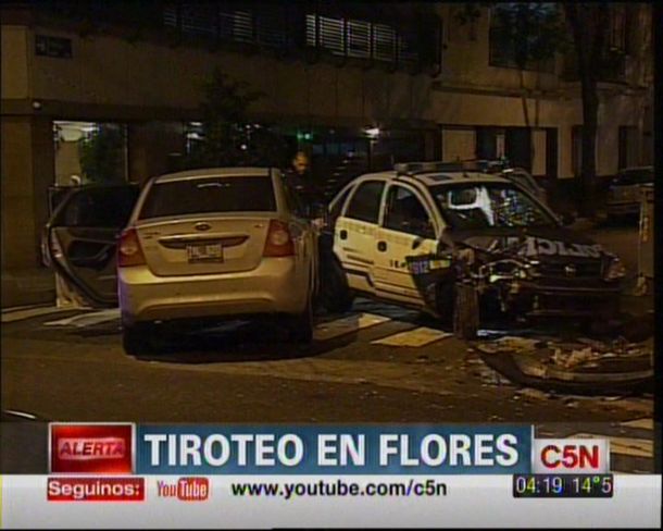 Persecución y tiroteo en Flores: un policía herido y un delincuente detenido