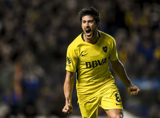 De local, Boca goleó a Olimpo y es uno de los punteros