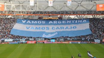 el calor de la hinchada en la despedida de la seleccion argentina el calor de la hinchada en la despedida de la seleccion argentina