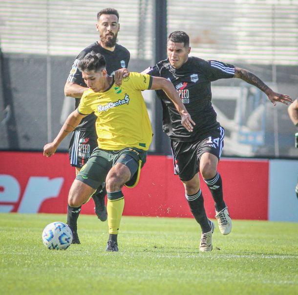 Torneo Apertura: Deportivo Riestra y Defensa y Justicia igualaron 1-1
