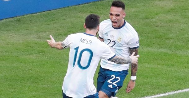 En España, dicen que Lautaro Martínez se acerca al Barcelona
